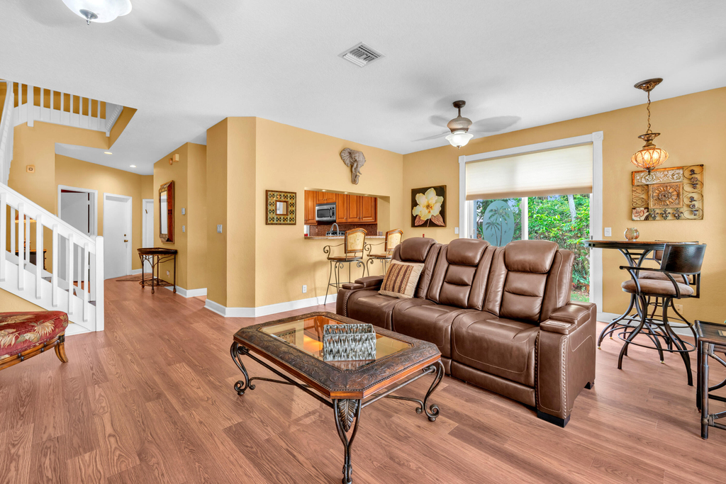1888 Sw 53rd Avenue - Photo 5
