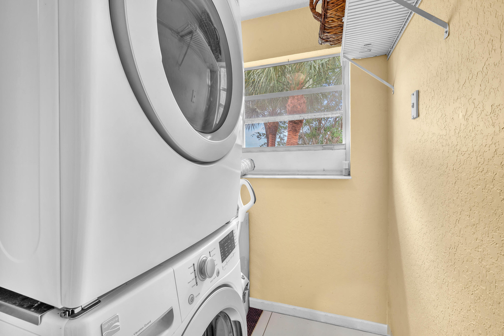 1888 Sw 53rd Avenue - Photo 27
