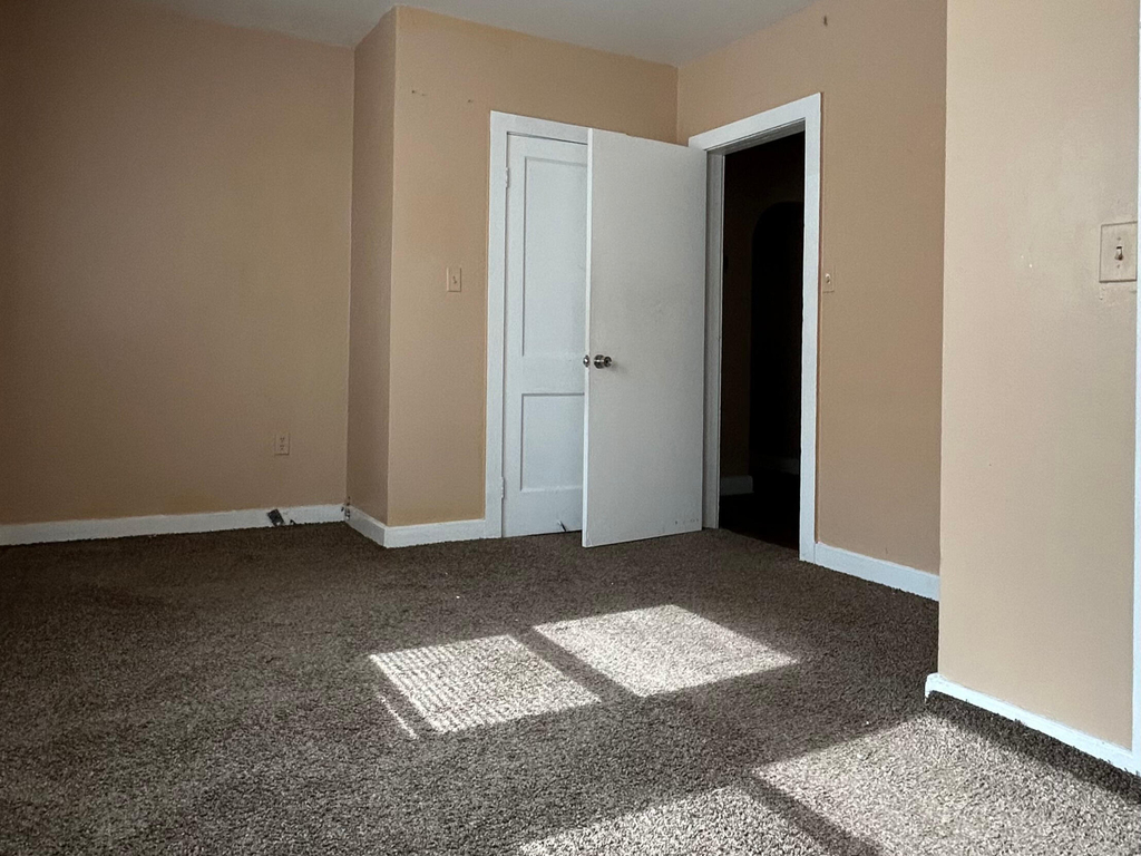 308 S 8th Street - Photo 7