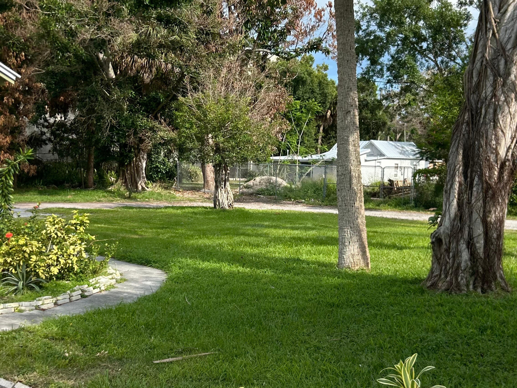 308 S 8th Street - Photo 1