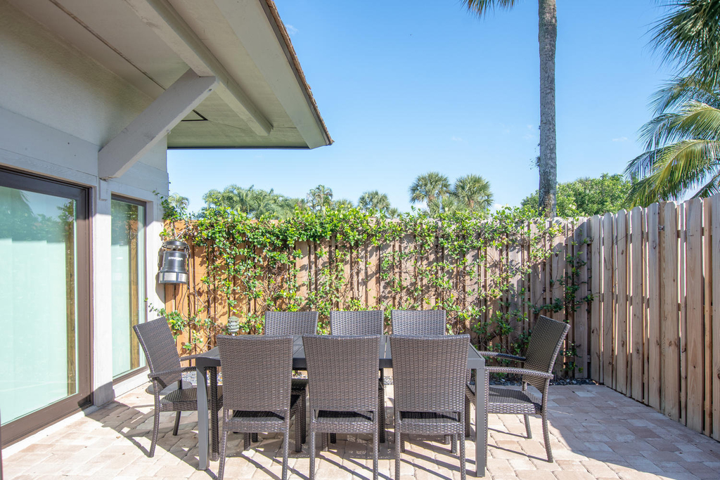 11792 Wimbledon Circle - Photo 23