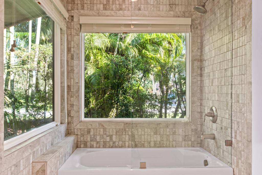 11792 Wimbledon Circle - Photo 17