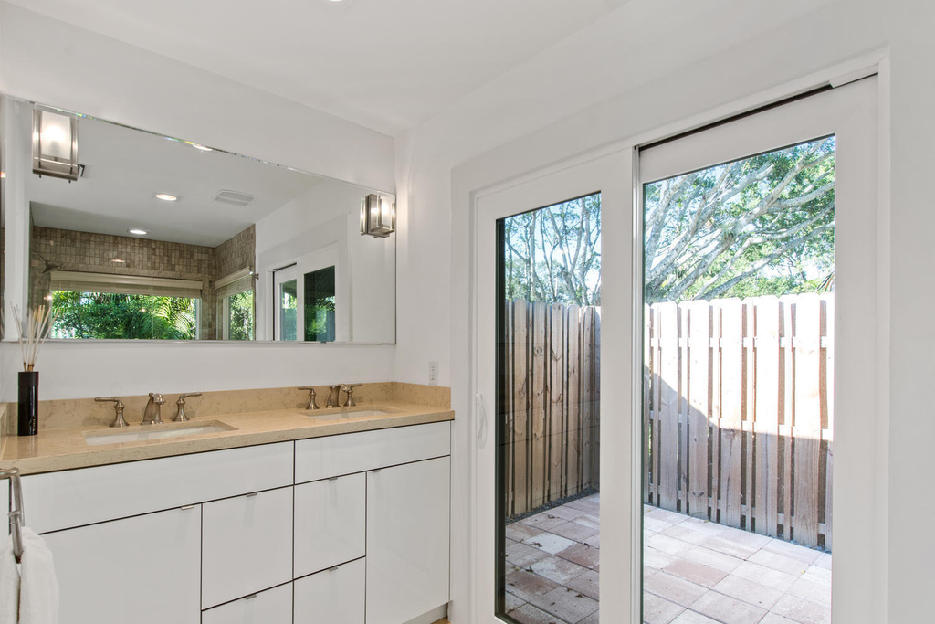 11792 Wimbledon Circle - Photo 12