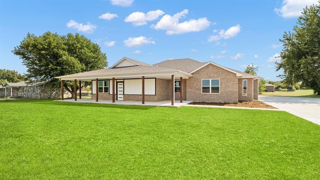 12624 E Hefner Road - Photo 2