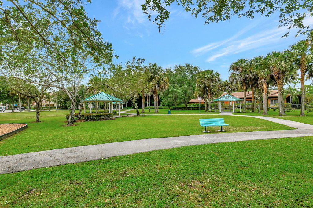 1418 W Wickham Circle - Photo 35