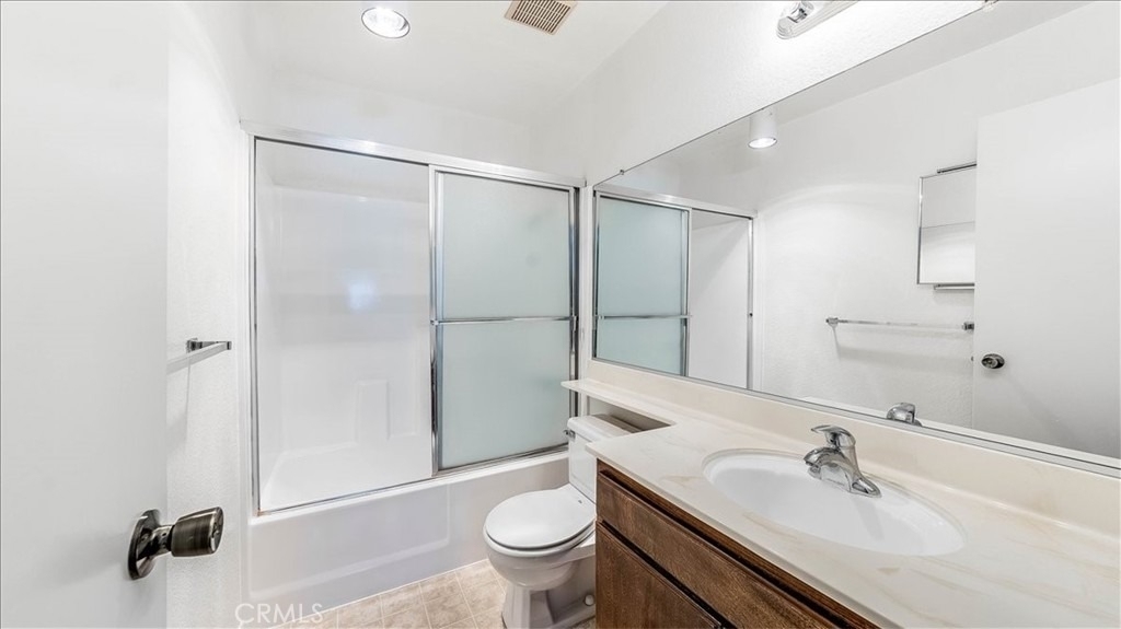 636 E Harvard Road - Photo 11