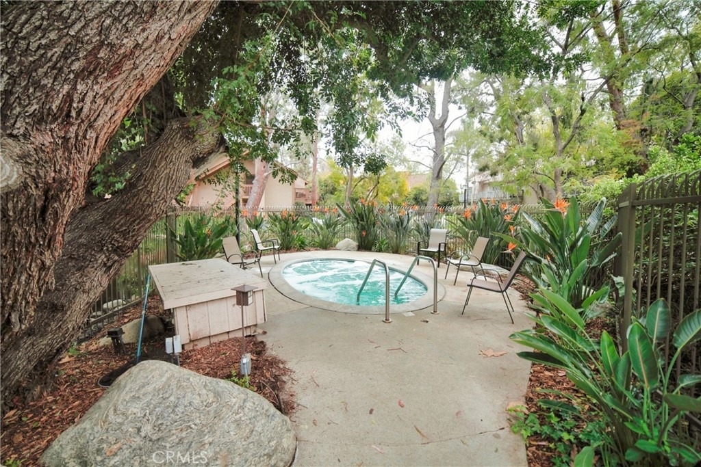 7101 Farralone Avenue - Photo 34