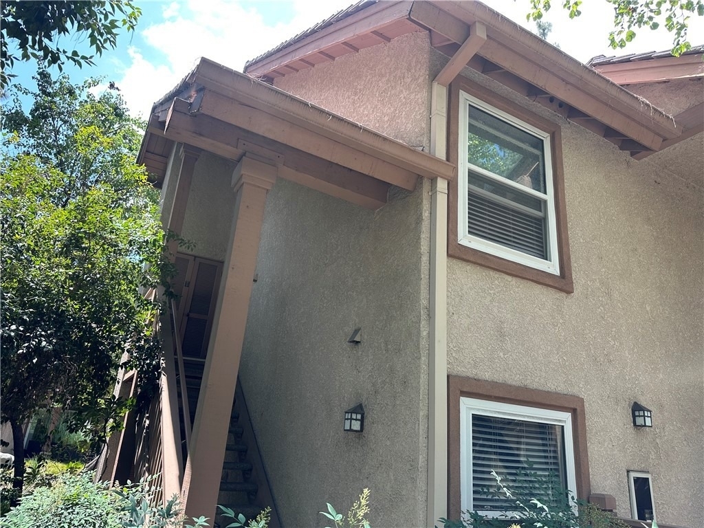 7101 Farralone Avenue - Photo 3