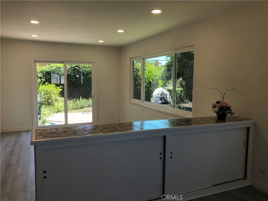 2817 Merlin Avenue - Photo 9