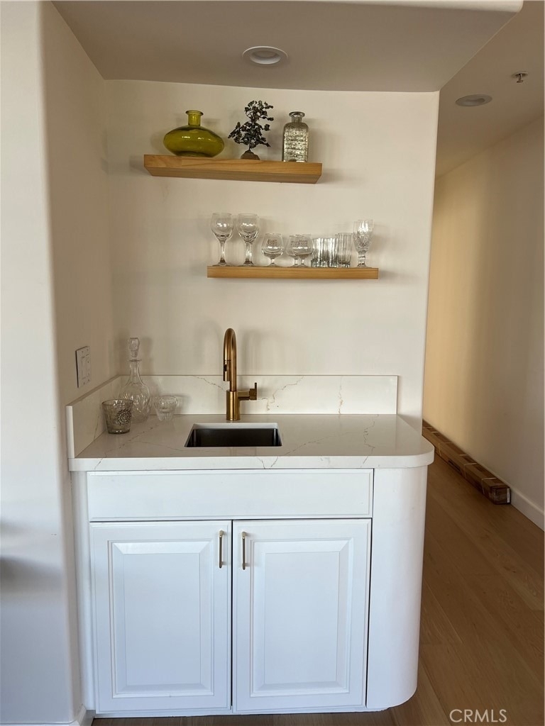 1817 Selby Ave - Photo 6