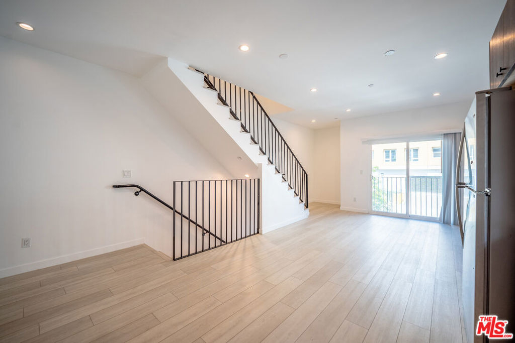 246 N Dillon Street - Photo 8