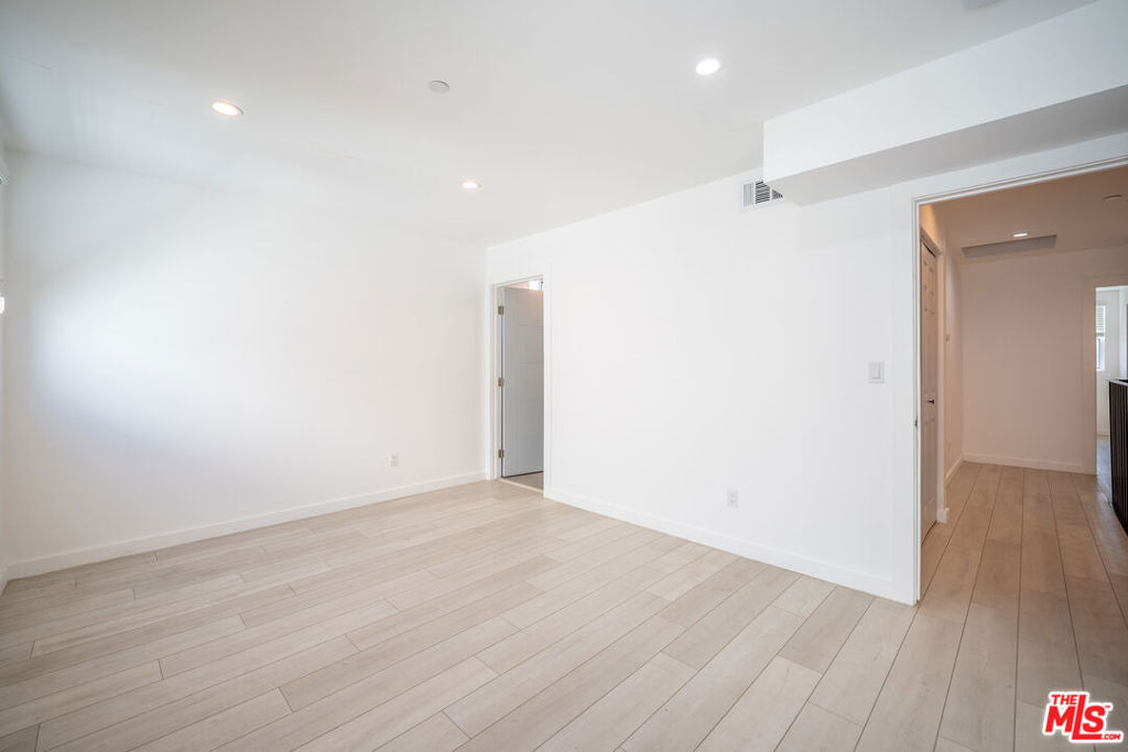 246 N Dillon Street - Photo 32