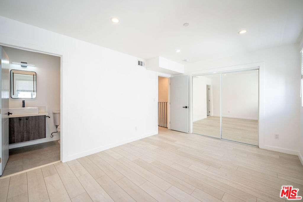 246 N Dillon Street - Photo 33