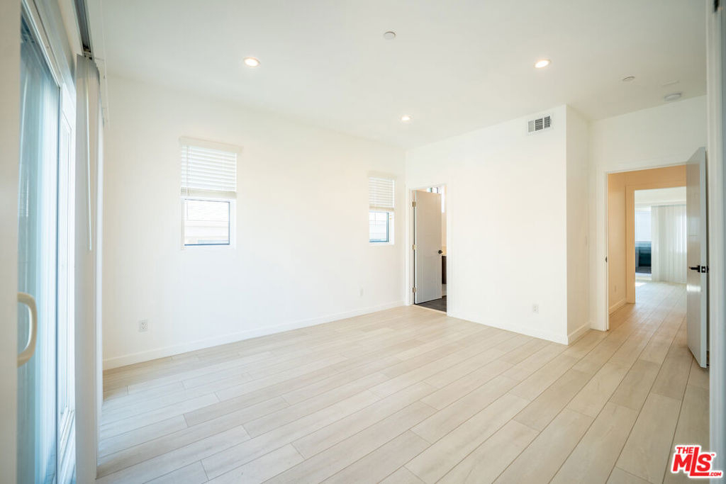 246 N Dillon Street - Photo 22