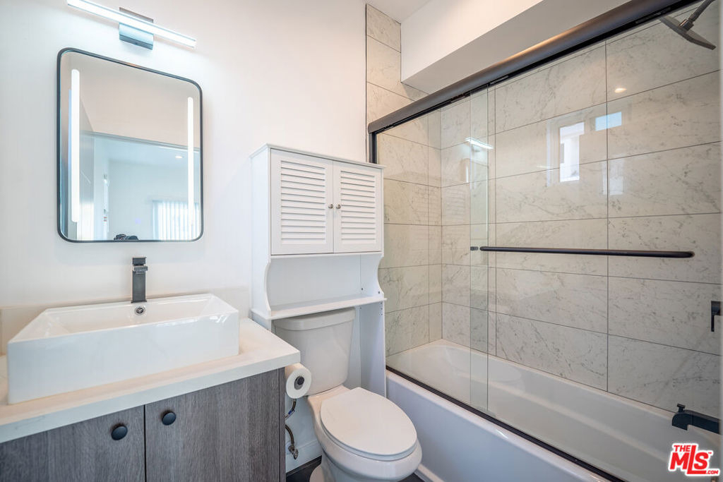 246 N Dillon Street - Photo 12
