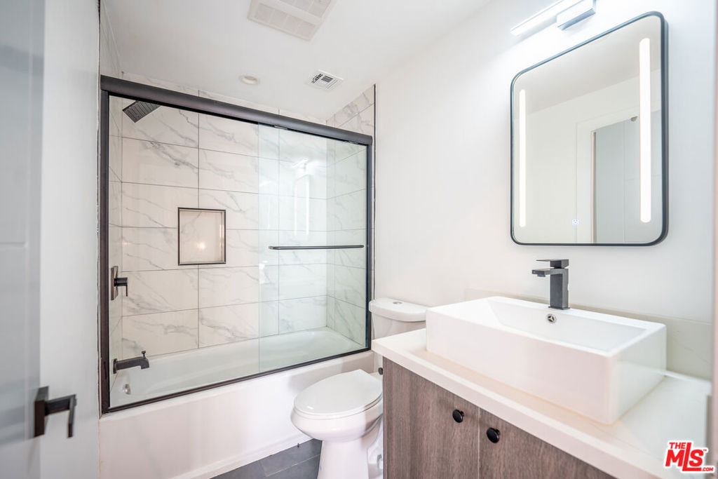 246 N Dillon Street - Photo 24