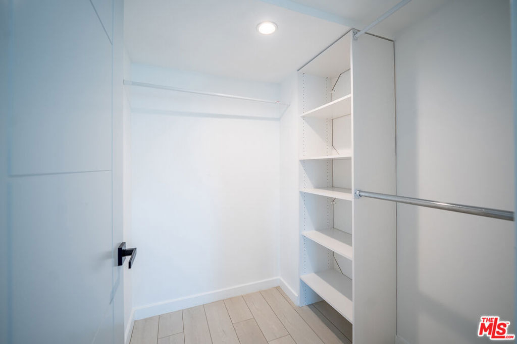246 N Dillon Street - Photo 31