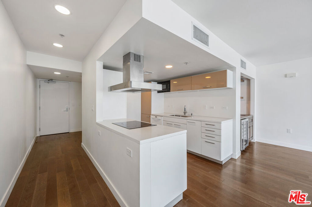 901 S Flower Street - Photo 6