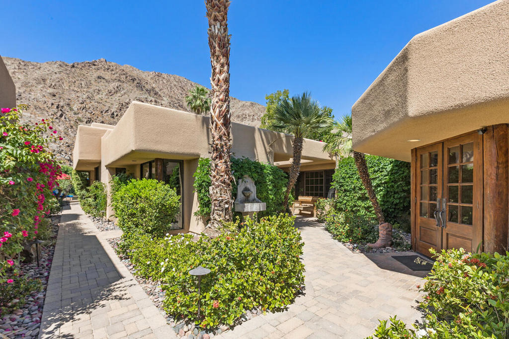 76900 Avenida Fernando - Photo 2
