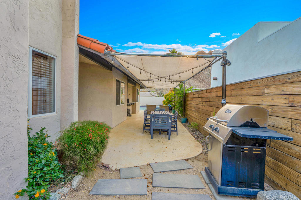 52420 Avenida Juarez - Photo 32
