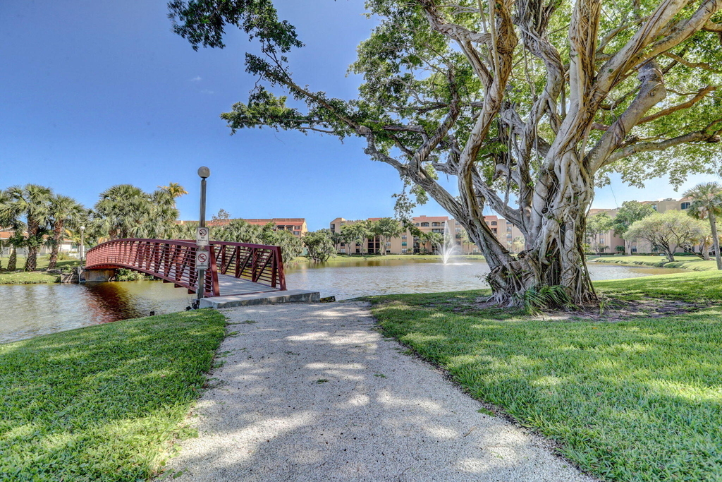 600 Egret Circle - Photo 35