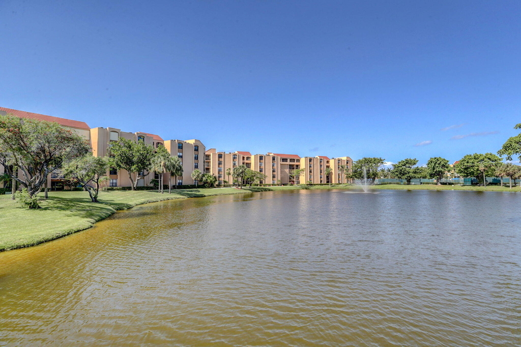600 Egret Circle - Photo 36