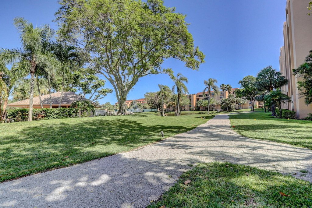 600 Egret Circle - Photo 42