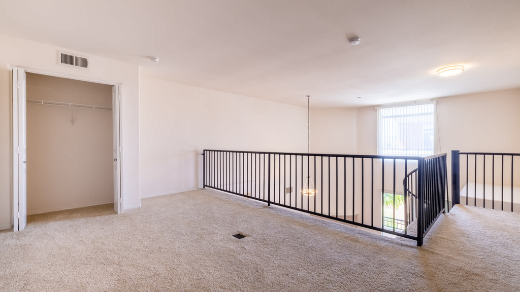 4077 Glencoe Avenue - Photo 38