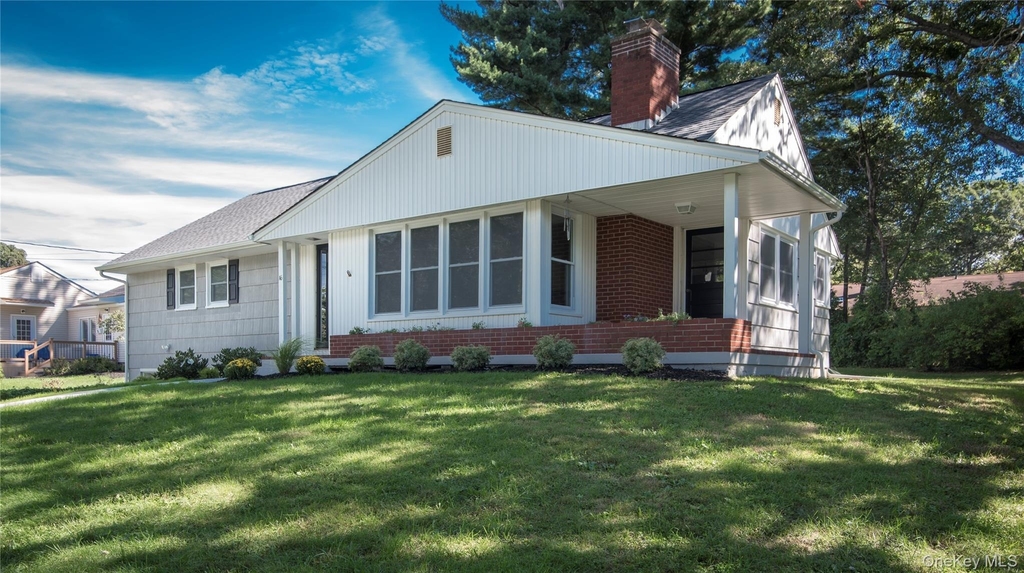 16 Elmwood Drive - Photo 1