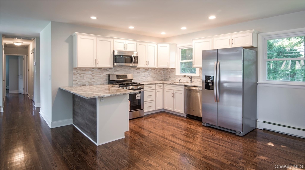 16 Elmwood Drive - Photo 6