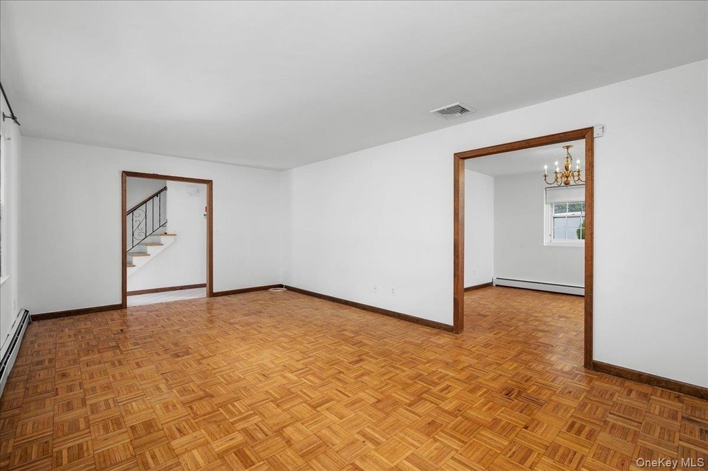 7 Shaw Lane - Photo 4
