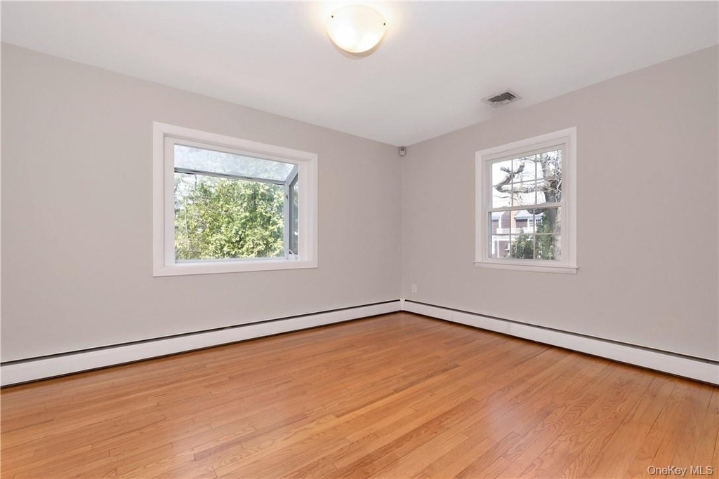 3 Lea Place - Photo 5