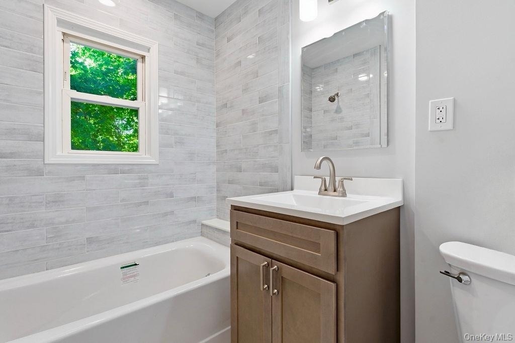 526 Carroll Avenue - Photo 8