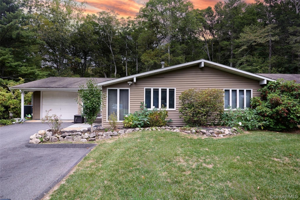 34 Maple Brook Road - Photo 0