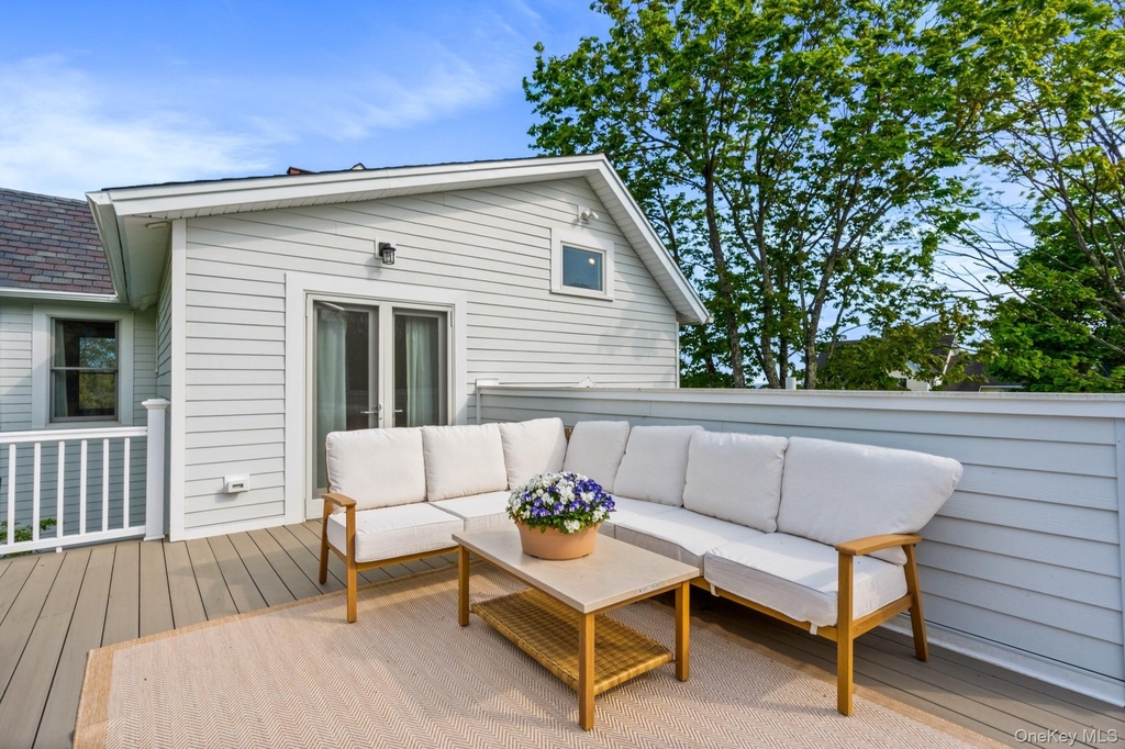 96 Lake Avenue - Photo 36