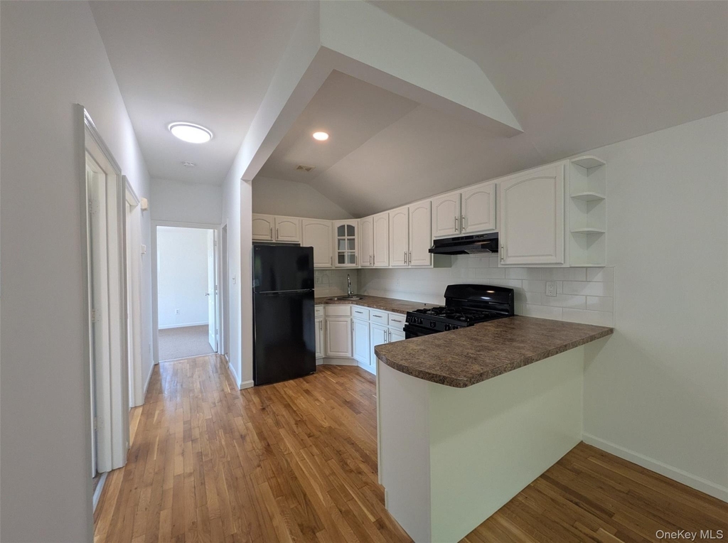 174-17 129th Avenue - Photo 7