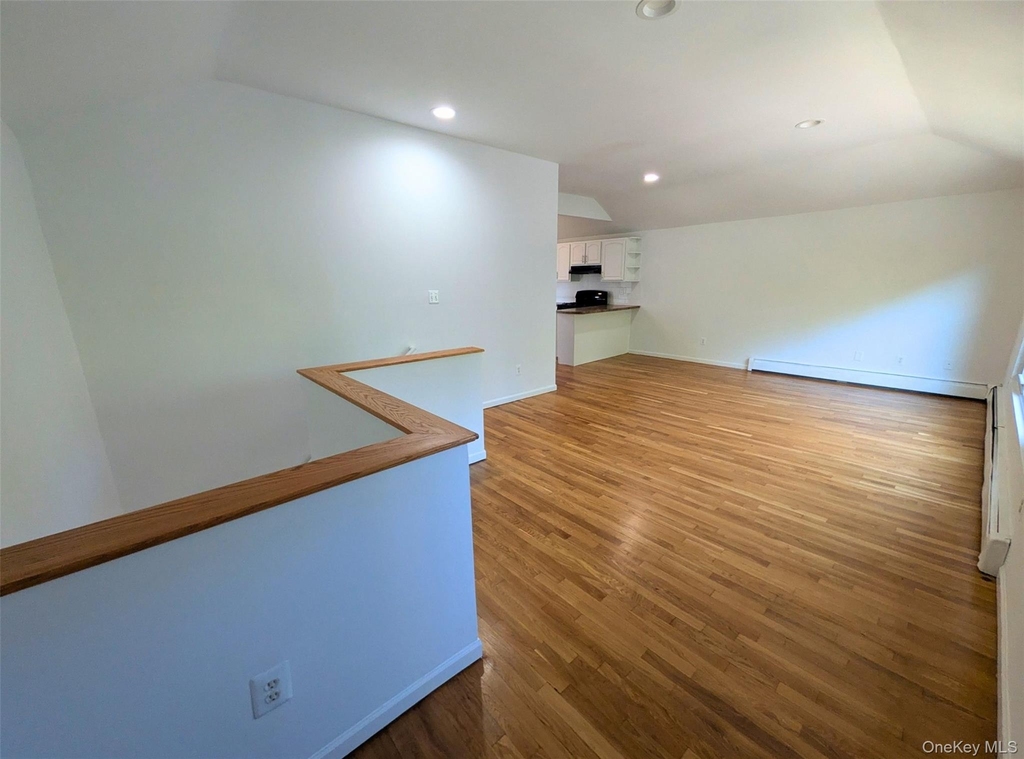 174-17 129th Avenue - Photo 3