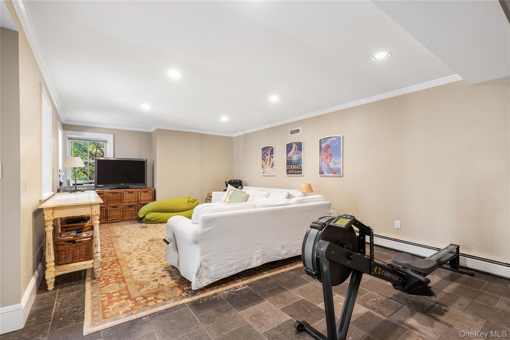 101 Milton Road - Photo 19
