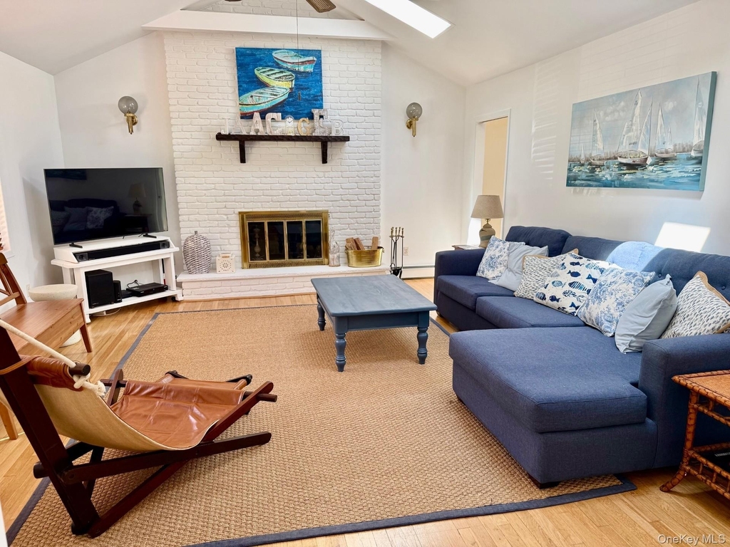 111 Fanning Avenue - Photo 1