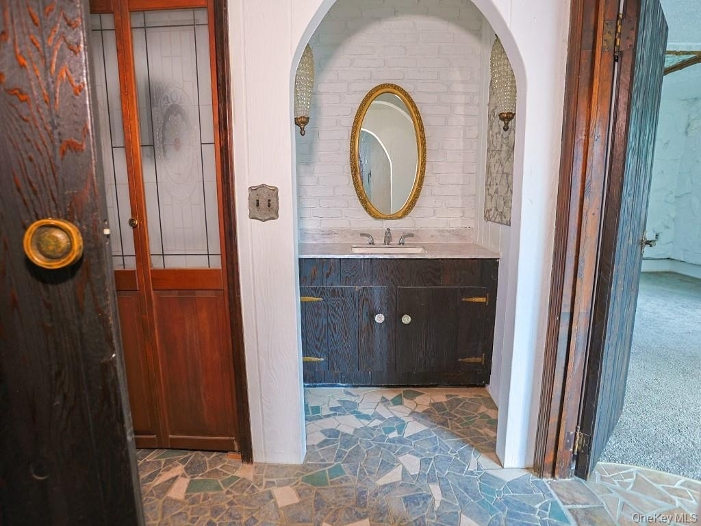 378 Broadway - Photo 15