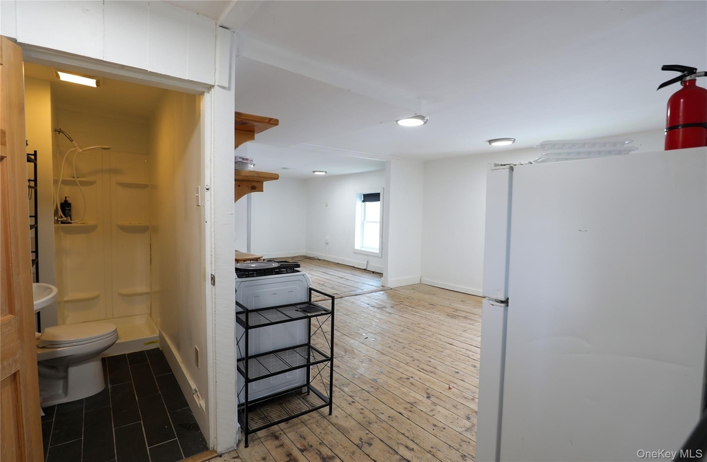 49 Main Street - Photo 5