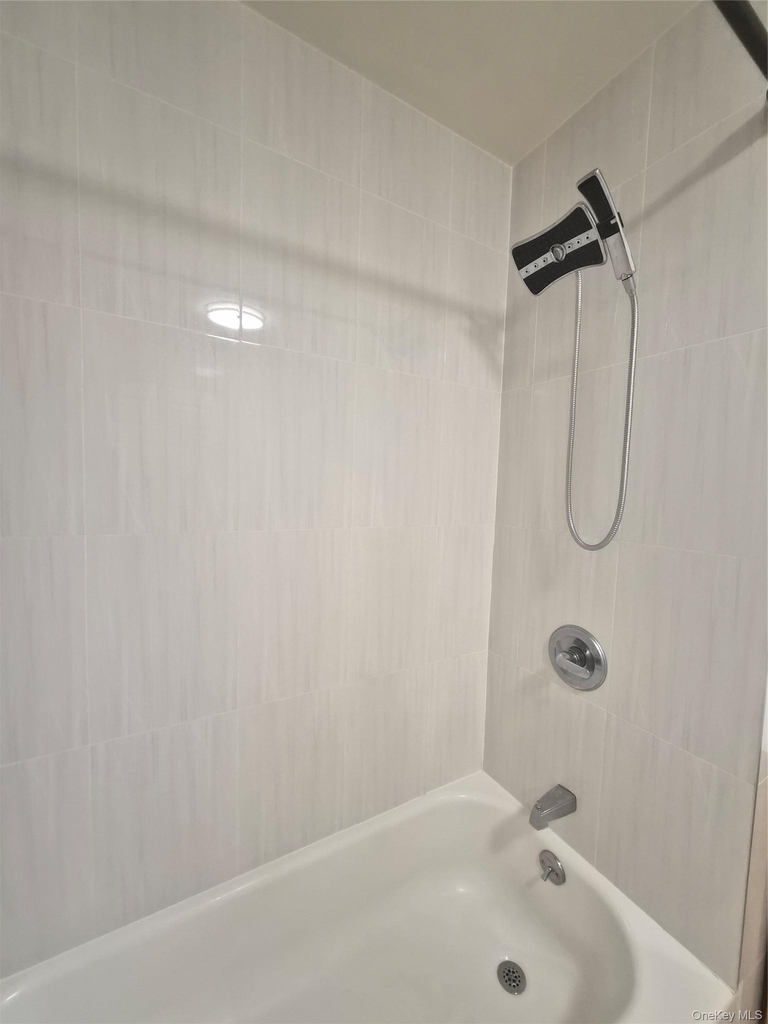 22003 64th Avenue - Photo 4