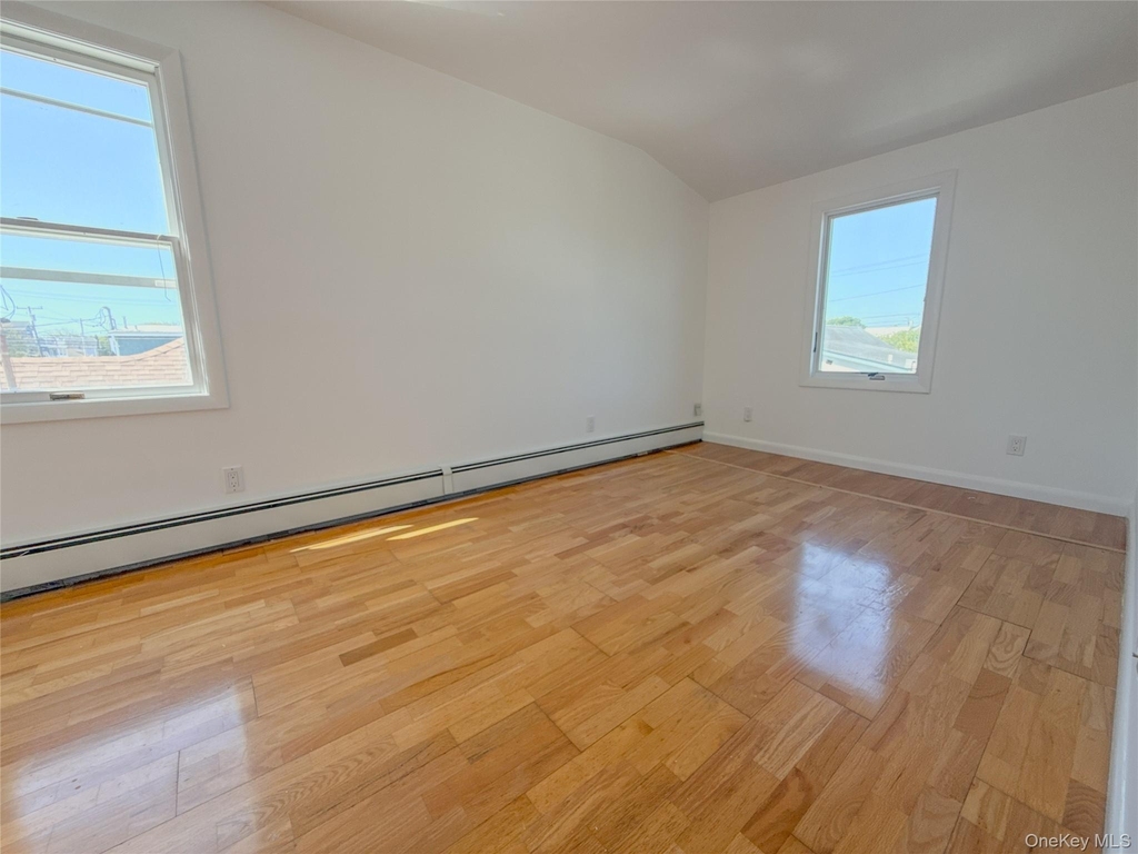 23 Garden City Avenue - Photo 11