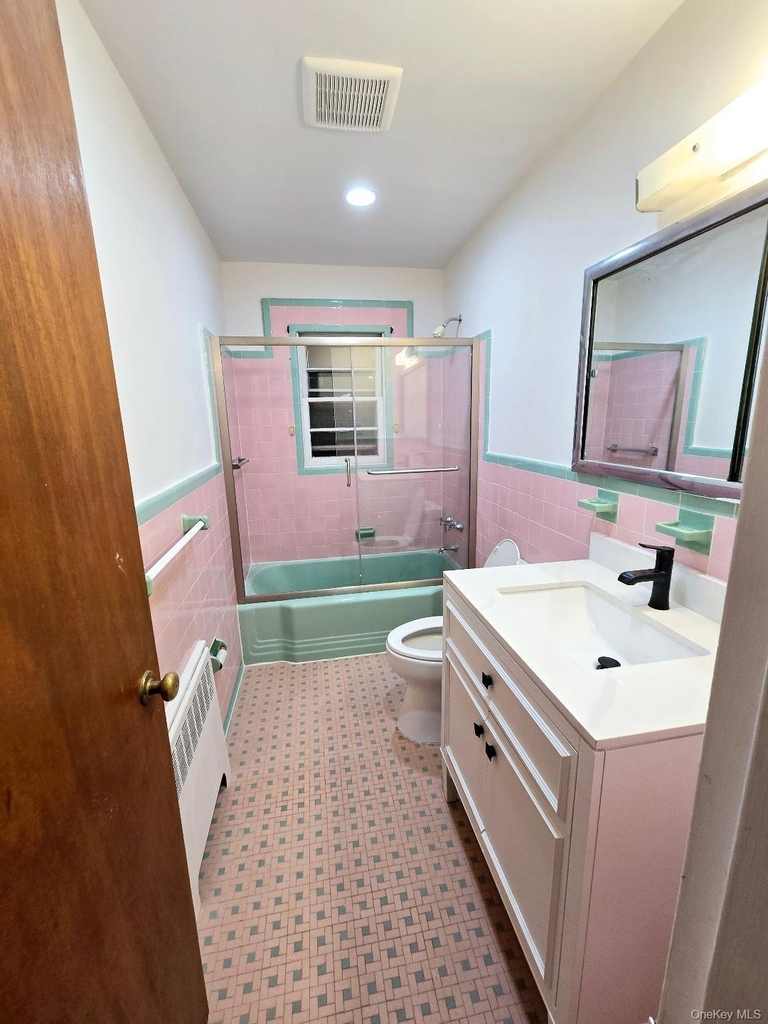 7718 271st Street - Photo 1
