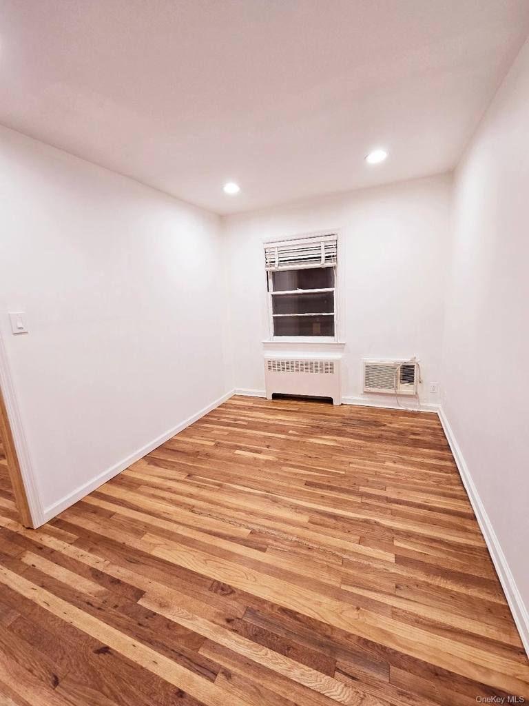 7718 271st Street - Photo 2