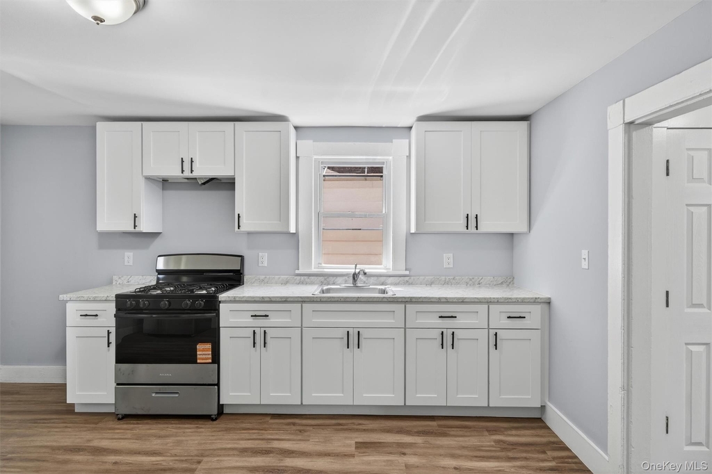 90 Montgomery Street - Photo 6