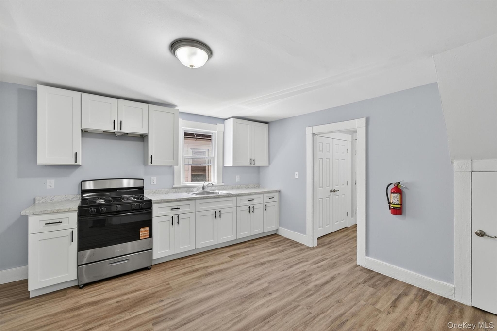 90 Montgomery Street - Photo 5