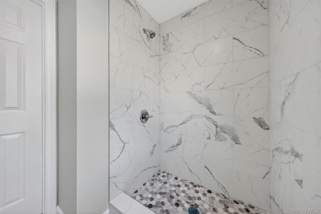 90 Montgomery Street - Photo 19