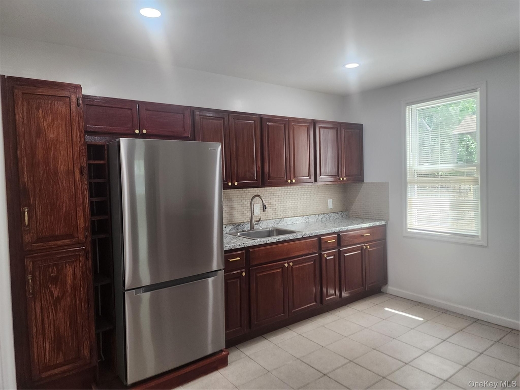 49 Carroll Street - Photo 11