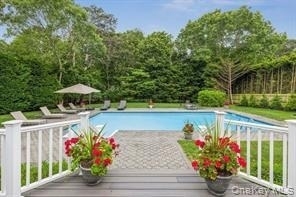 24 Bridle Path - Photo 2